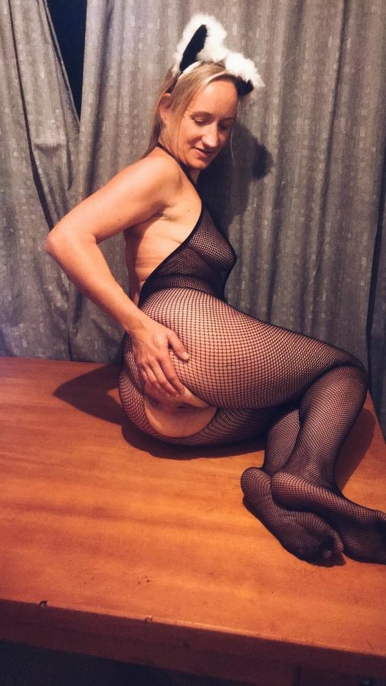 25P Milf