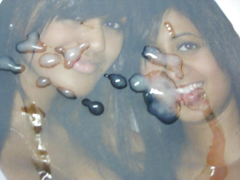 11P Gman Cum on Face of two Sexy Girls from Montreal