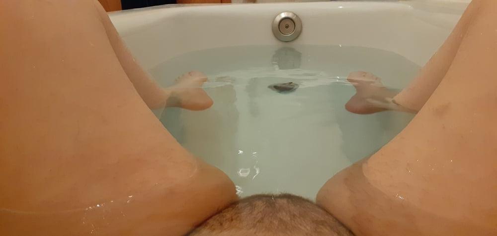 25P Bath Time
