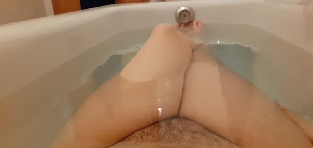 25P Bath Time