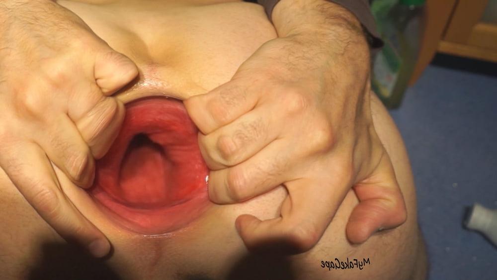 12P My Fake Gape 37