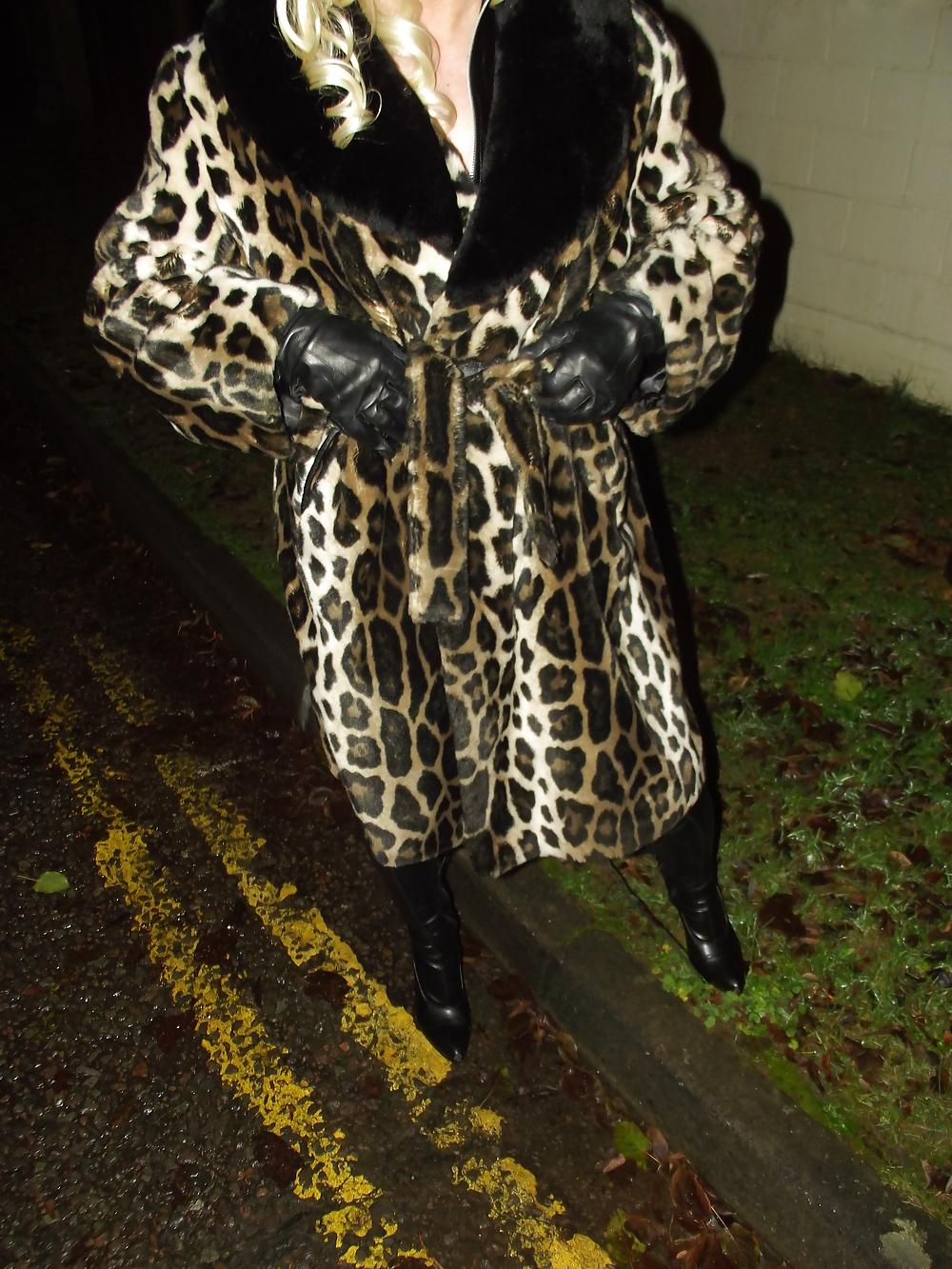 25P CHEATING WIFE