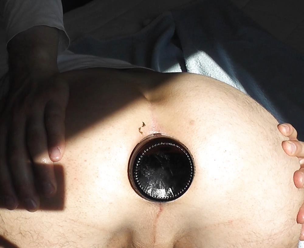 16P My asshole showing a big  gape gaping spread 06.2011