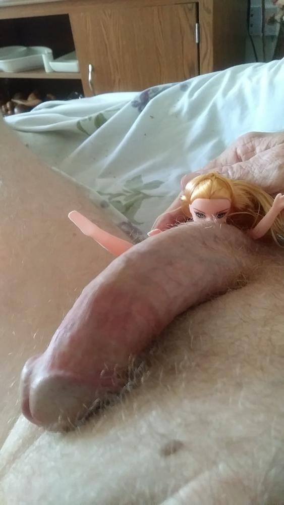 15P Barbie doll gets cum bath