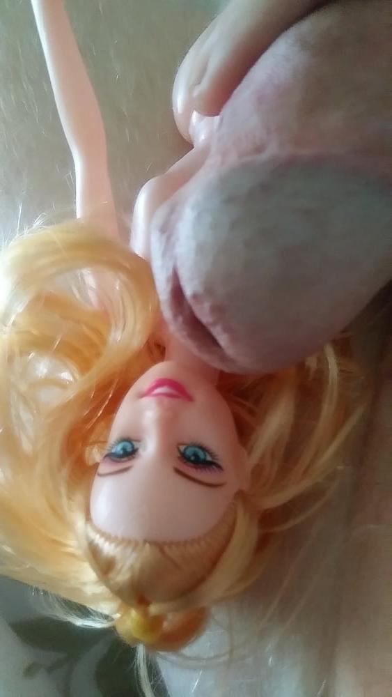 15P Barbie doll gets cum bath