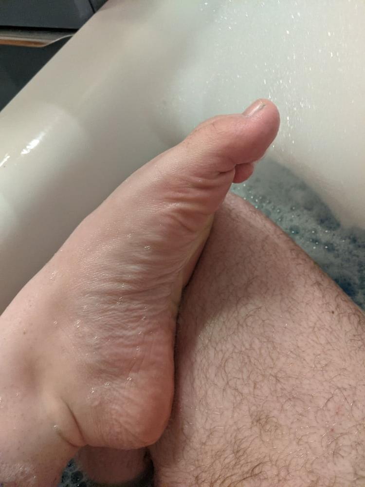 25P Bath Pictures #3 Clean and horny