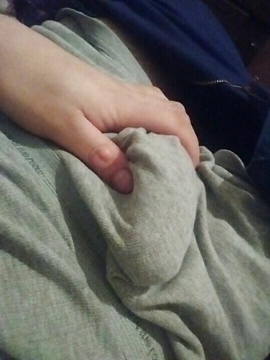 9P Cumshot watching porn1