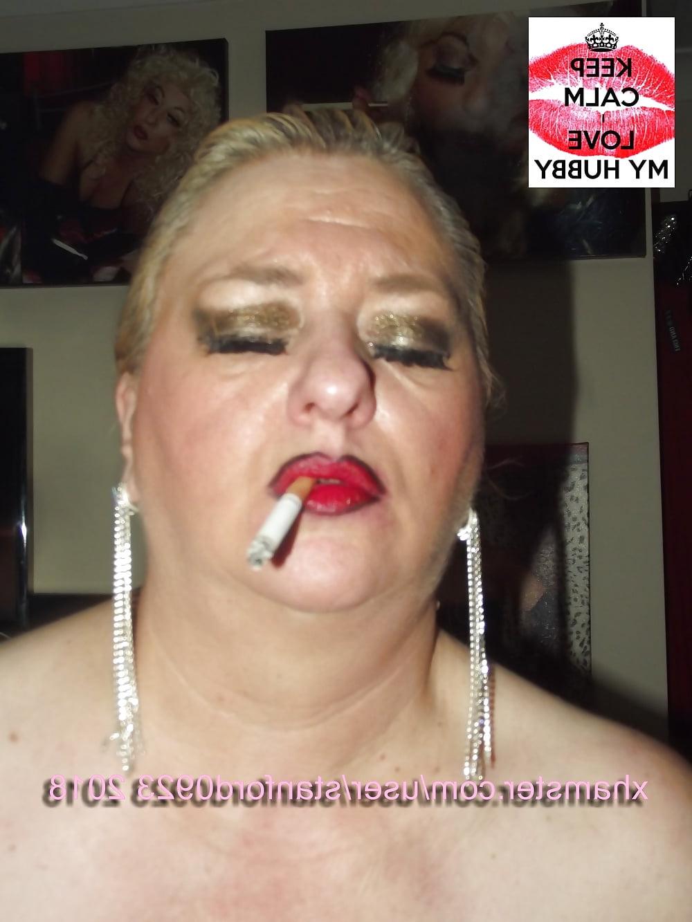 25P HUBBY'S SLUT WIFE