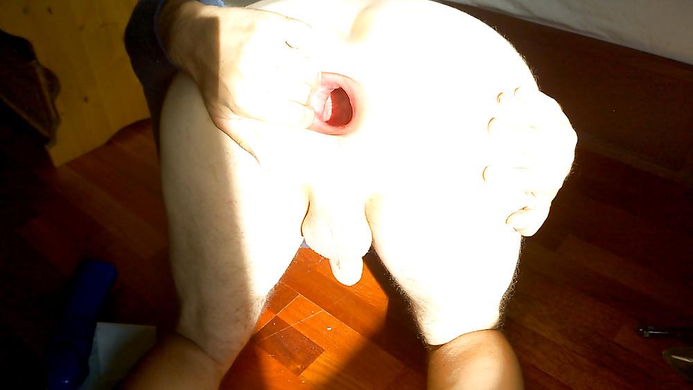 14P My wide open asshole gape in june 2015