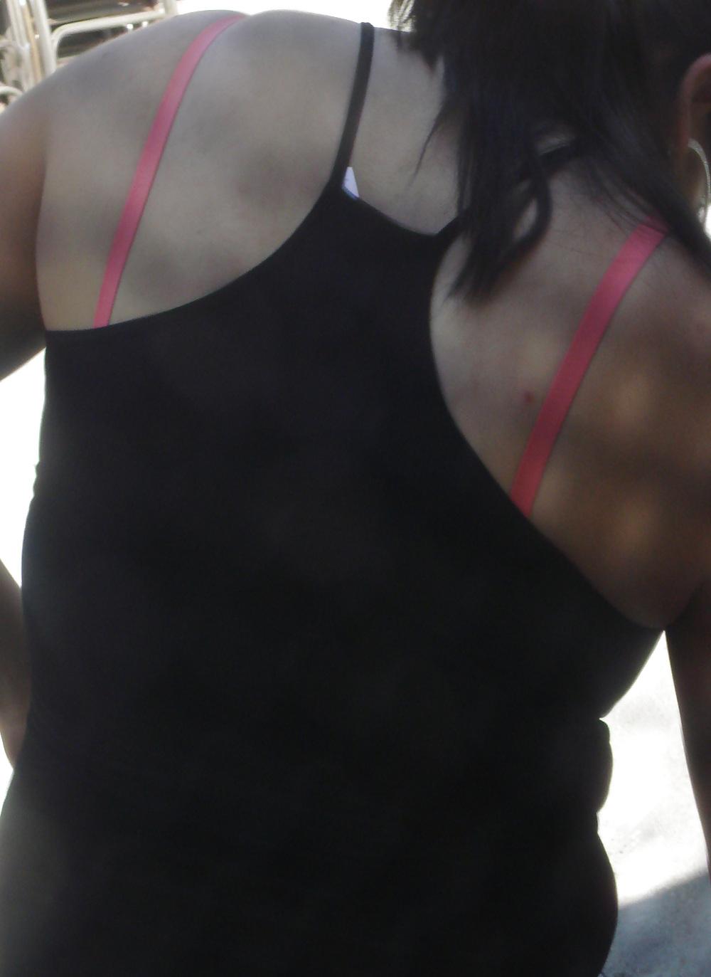 11P Salmon color bra 38c