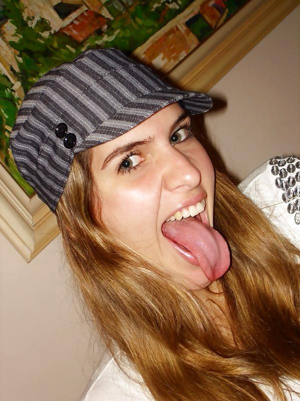 19P Random girl that I love to cum on