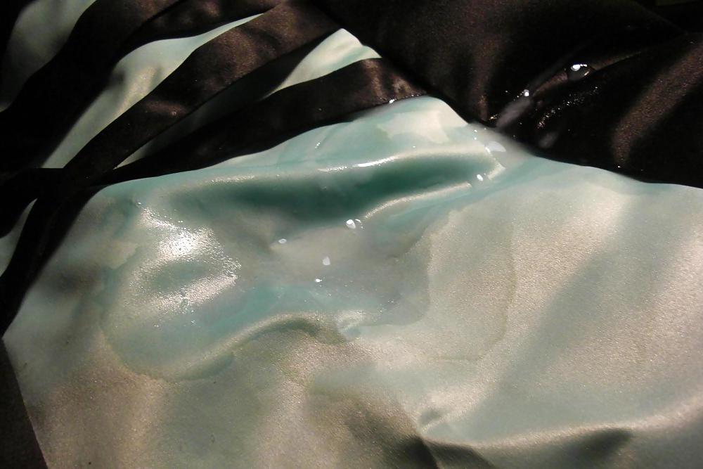 25P Cum on girlfriend's satin prom dress