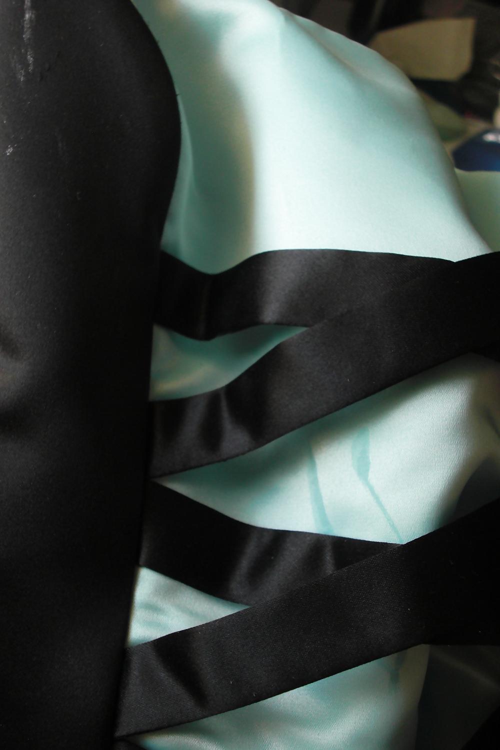 25P Cum on girlfriend's satin prom dress