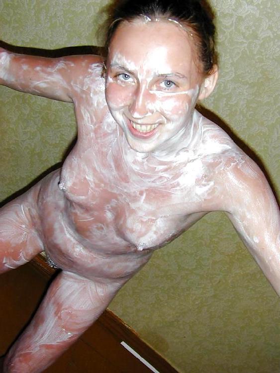25P Russian Teen Exhibitionist with a Cheesy Cunt