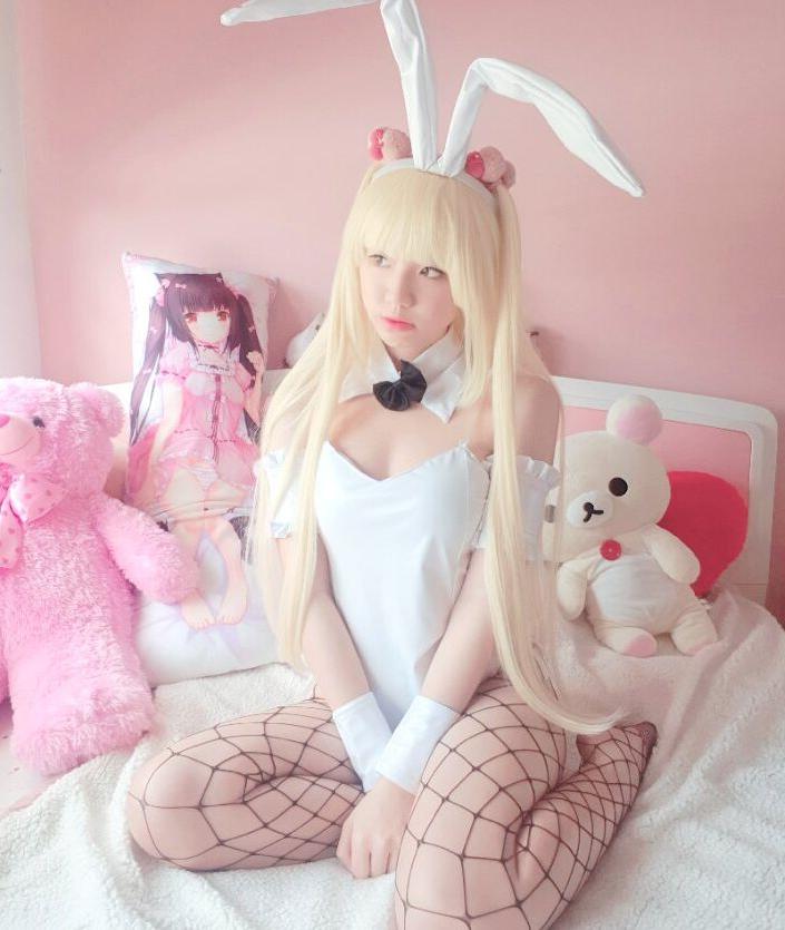 25P Princess Kittie nude