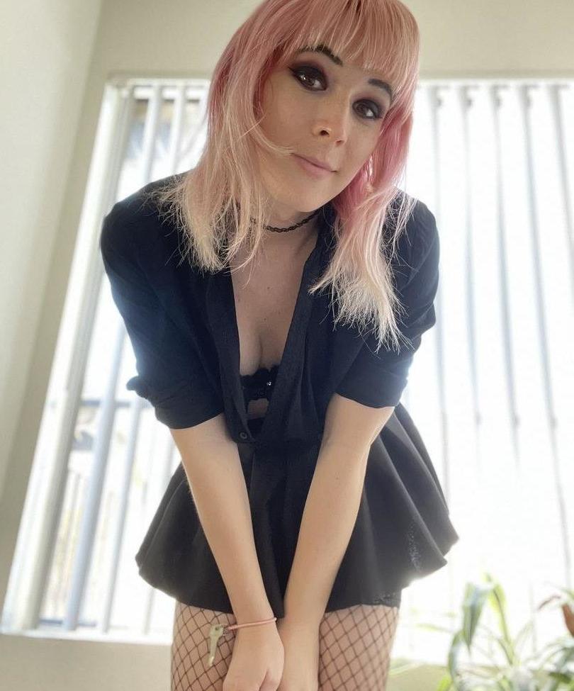 25P Carrion_princess nude