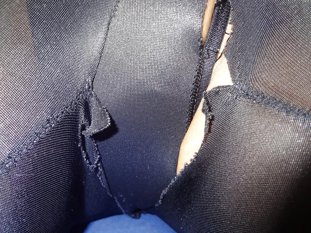 25P Wife in leggings and Panties....Cum on Ass