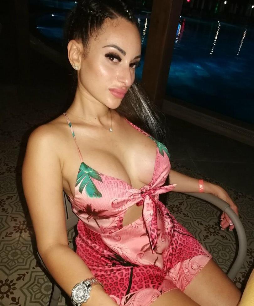 9P Princess Jasmine nude