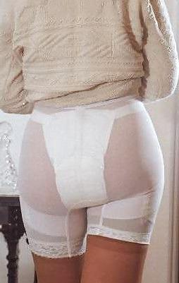 11P Panty girdle