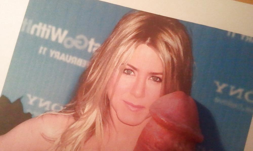 16P Spritze Jennifer Aniston voll - cum on Jennifer Aniston