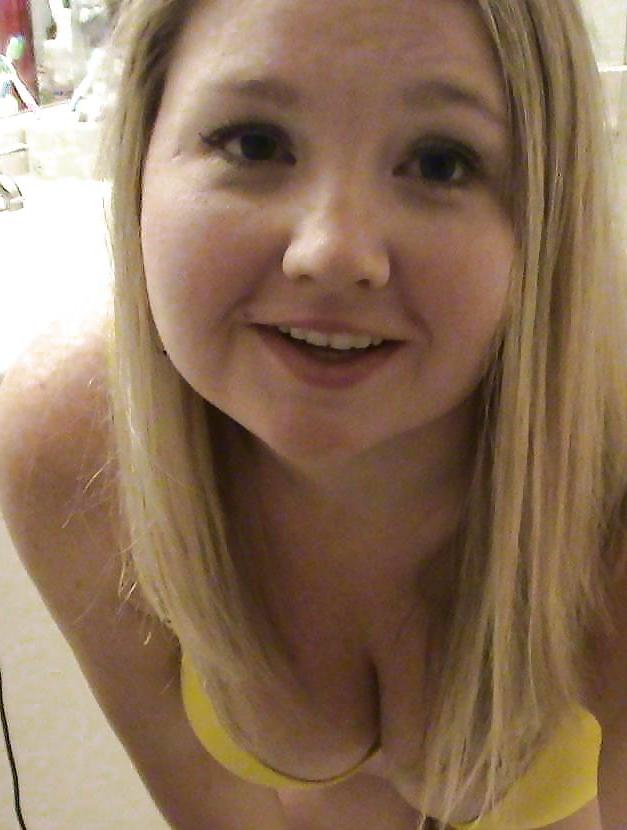 14P For Starters...Cum on My Pics, I'll Show you MORE!