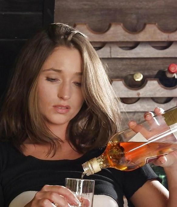 15P Teen brunette flashing in a public bar
