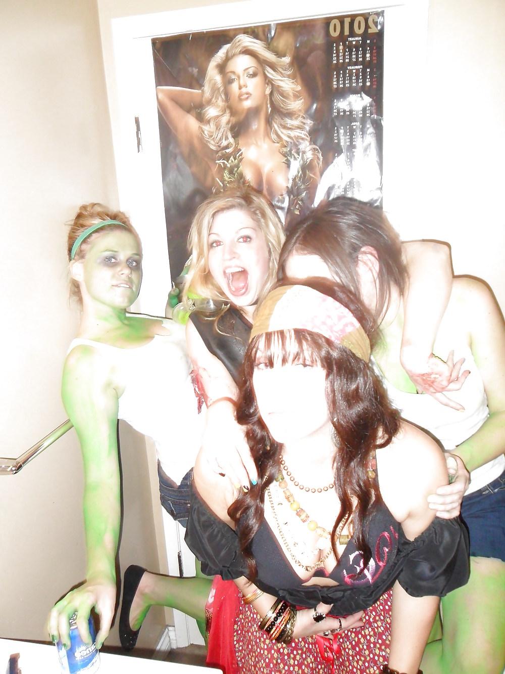 19P Cum on these sluts