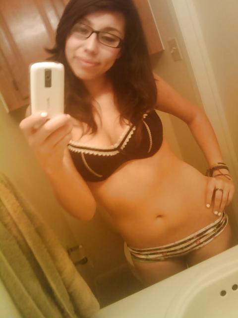 7P Black Bra