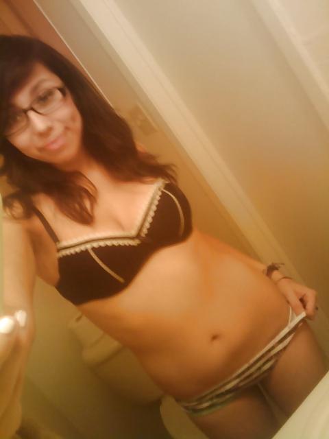 7P Black Bra