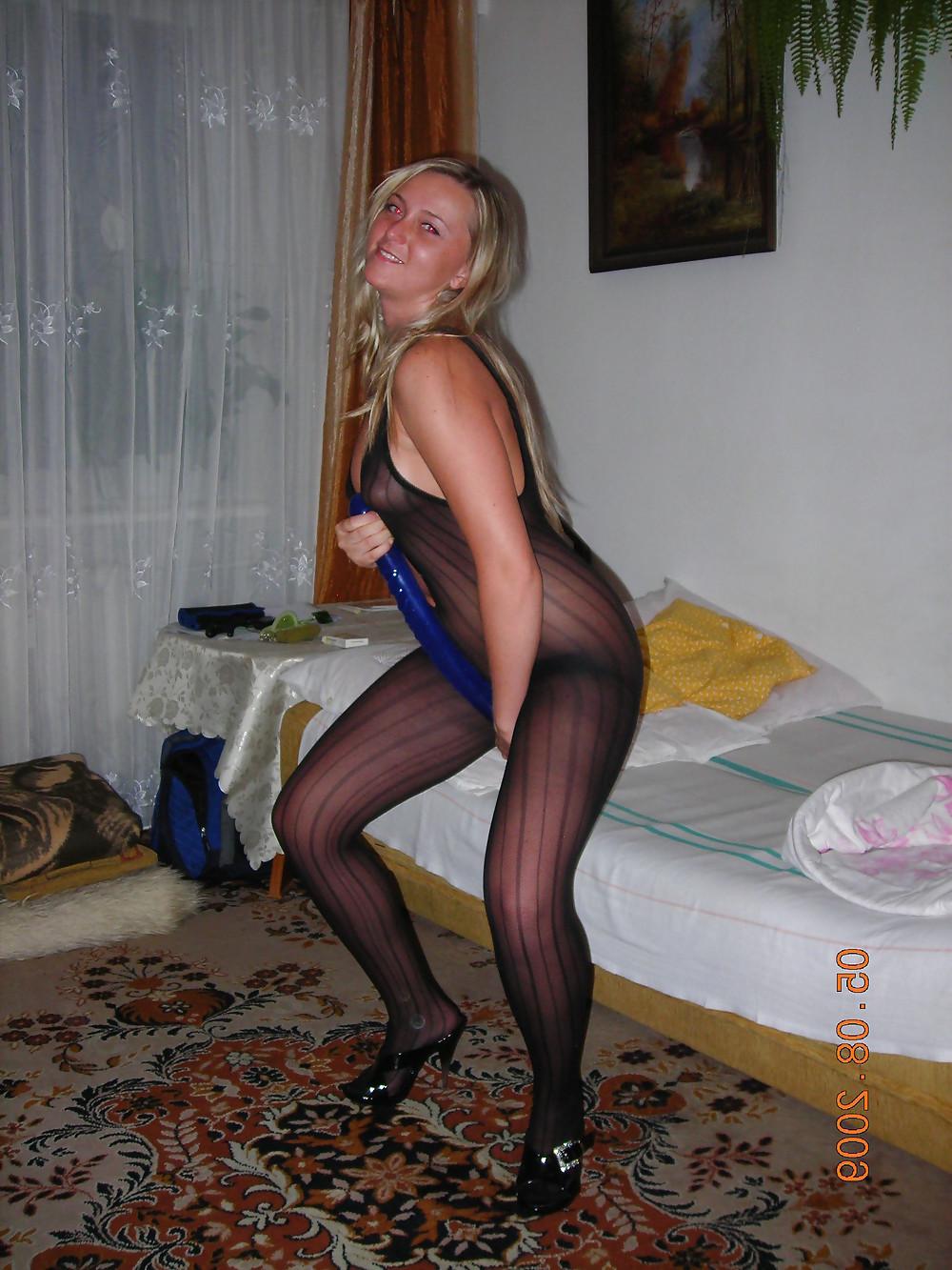 8P Amateur horny teen
