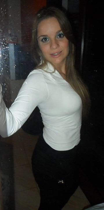 16P Aline, 20, want cum on her braces