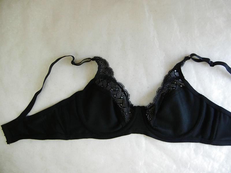 25P Bra shot