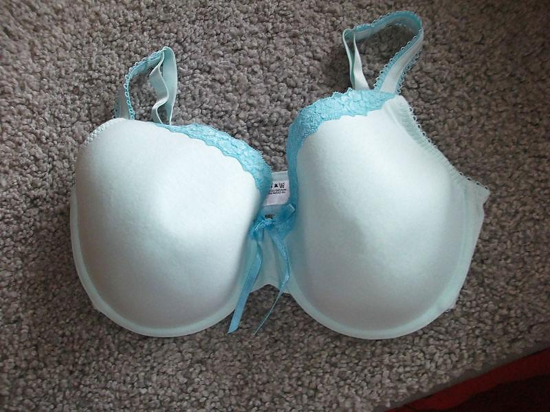 25P Bra shot