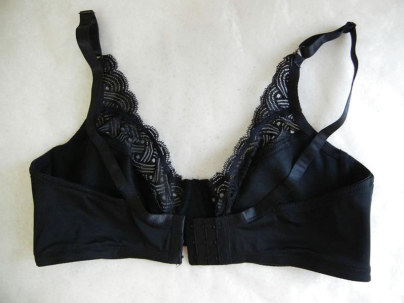 25P Bra shot