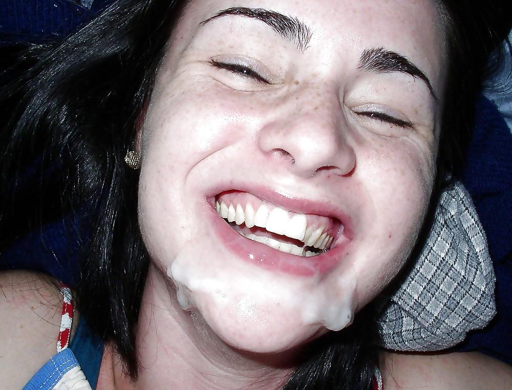 25P Smiling Cumface