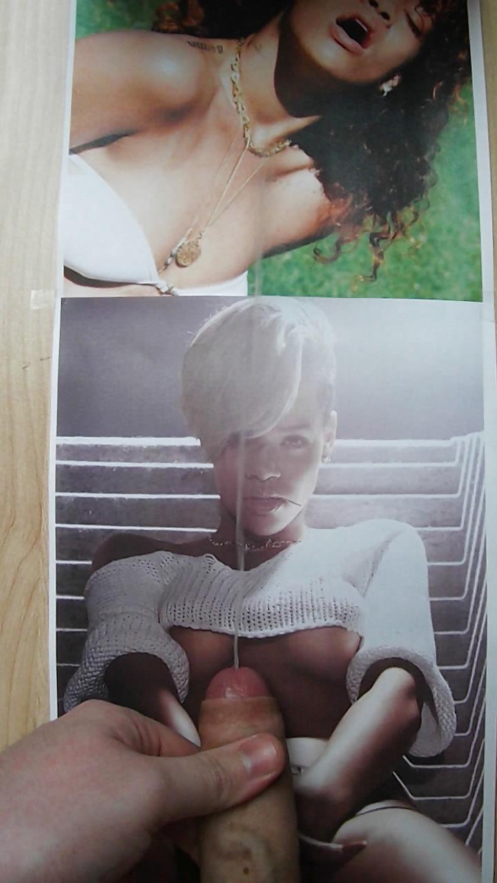 10P Cum on Rihanna
