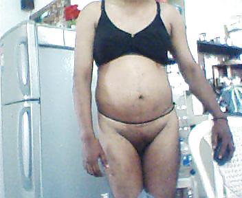 5P Love to wear bra and be naked down 