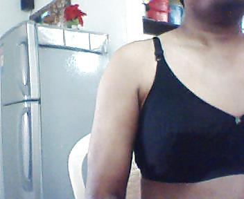 5P Love to wear bra and be naked down 