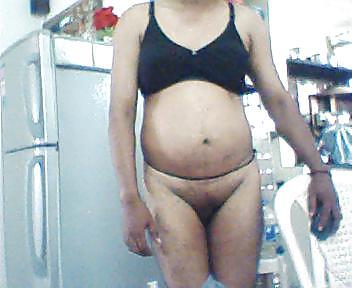 5P Love to wear bra and be naked down 