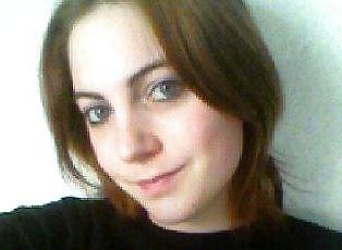 9P French Girl's Face Pics : Geraldine
