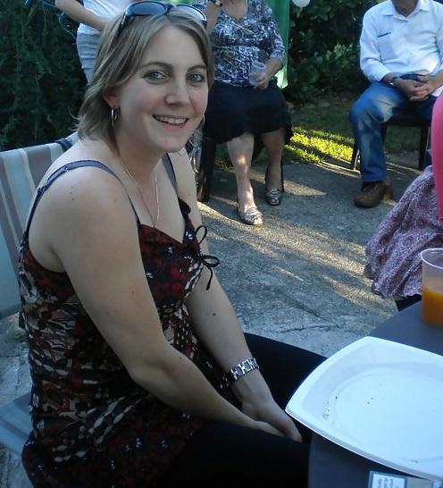 9P French Girl's Face Pics : Geraldine