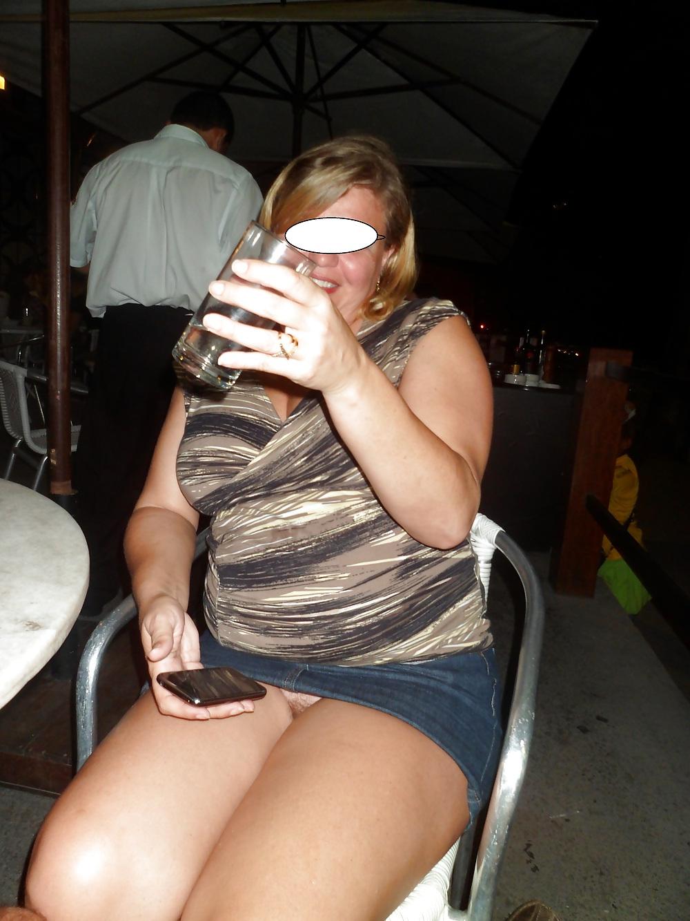 12P ANOTHER NIGHT AT THE BAR