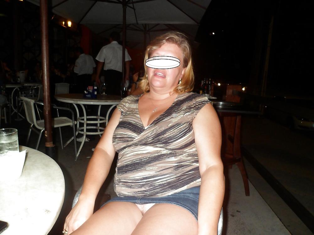 12P ANOTHER NIGHT AT THE BAR