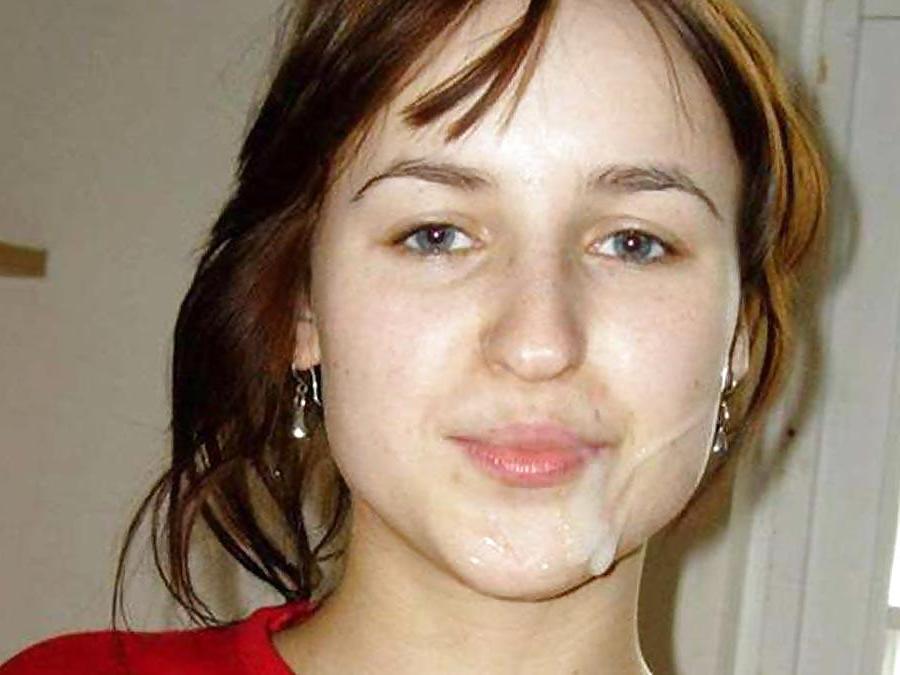 23P JIZZ ON HER FACE II