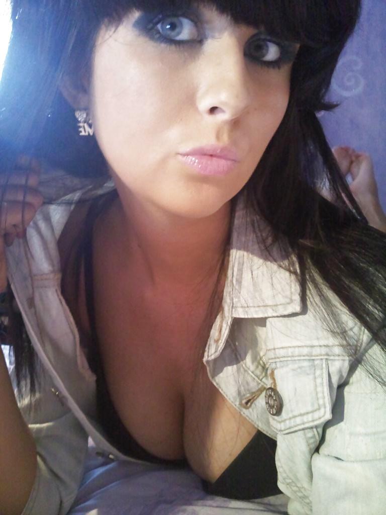 25P Very Pretty Teen