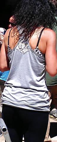 5P Friends Hot Mom Panty and Bra Peek