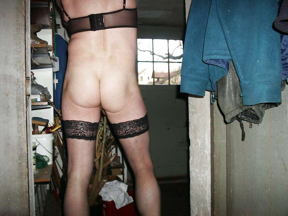 15P Neighbours laundry in the basement