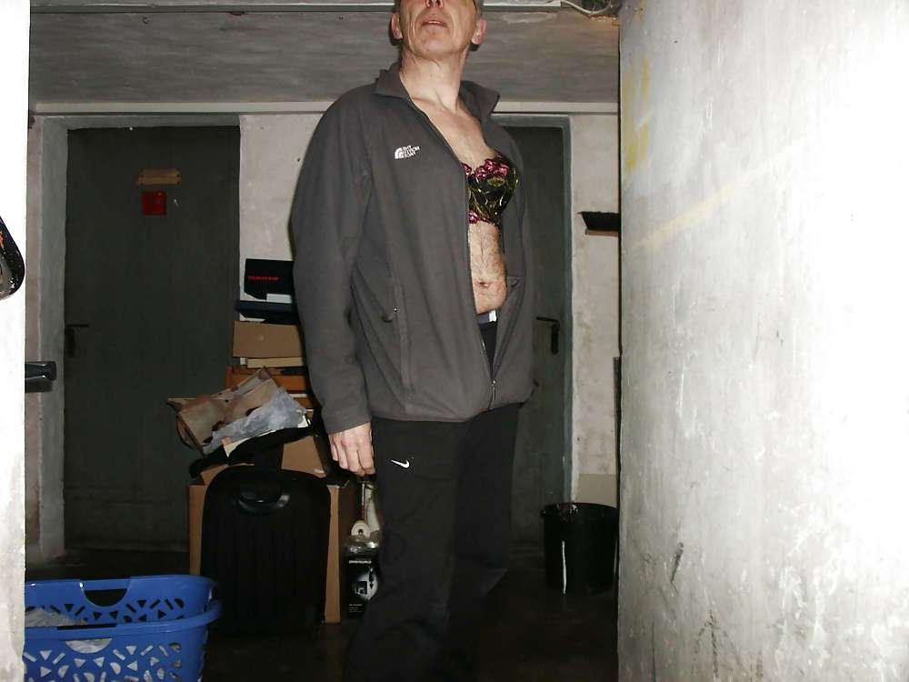 15P Neighbours laundry in the basement