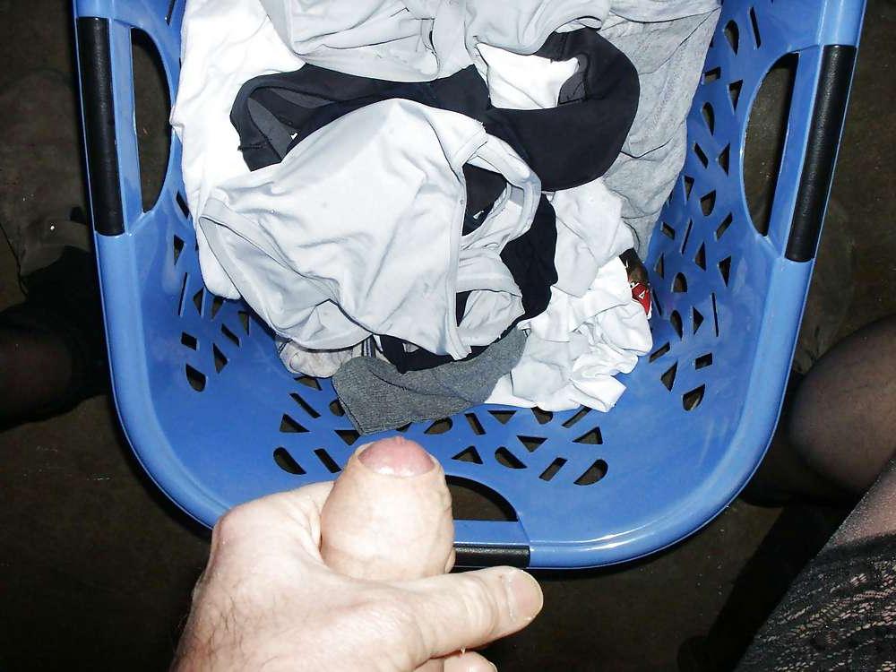 15P Neighbours laundry in the basement