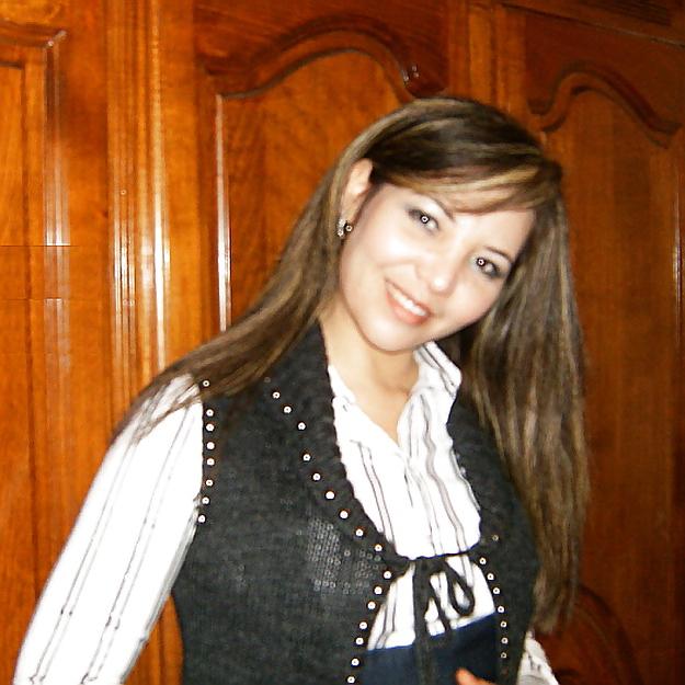 5P Firdaous Morocco Girl Cum On Her